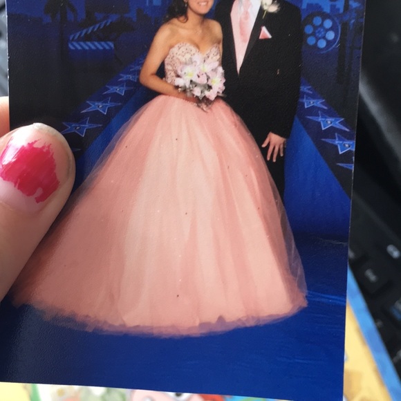 Light Pink Ball Gown Prom Dress! - Picture 2 of 2